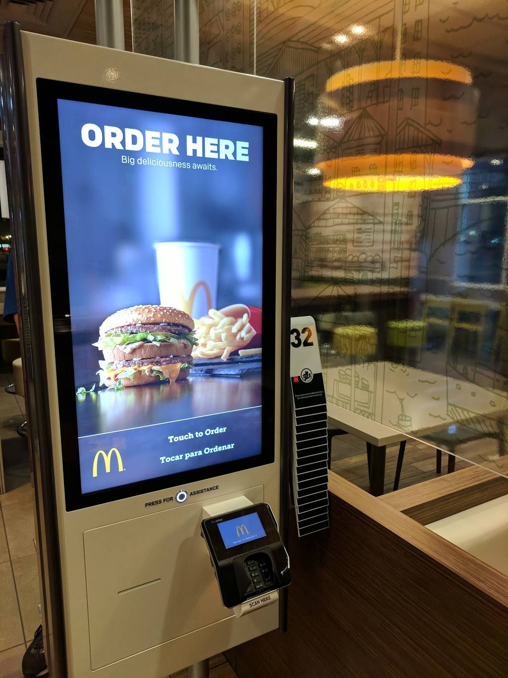 McDonalds | cafe | 3232 N Campbell Ave, Tucson, AZ 85719, USA | 5208814514 OR +1 520-881-4514