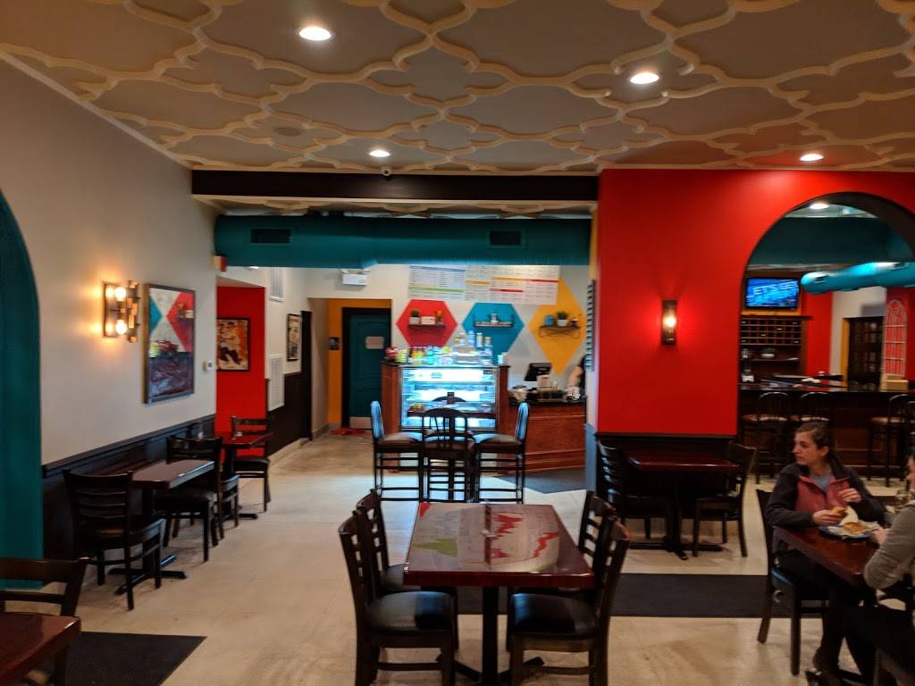 Cafecito | restaurant | 411 W Fullerton Pkwy, Chicago, IL 60614, USA | 7738571509 OR +1 773-857-1509