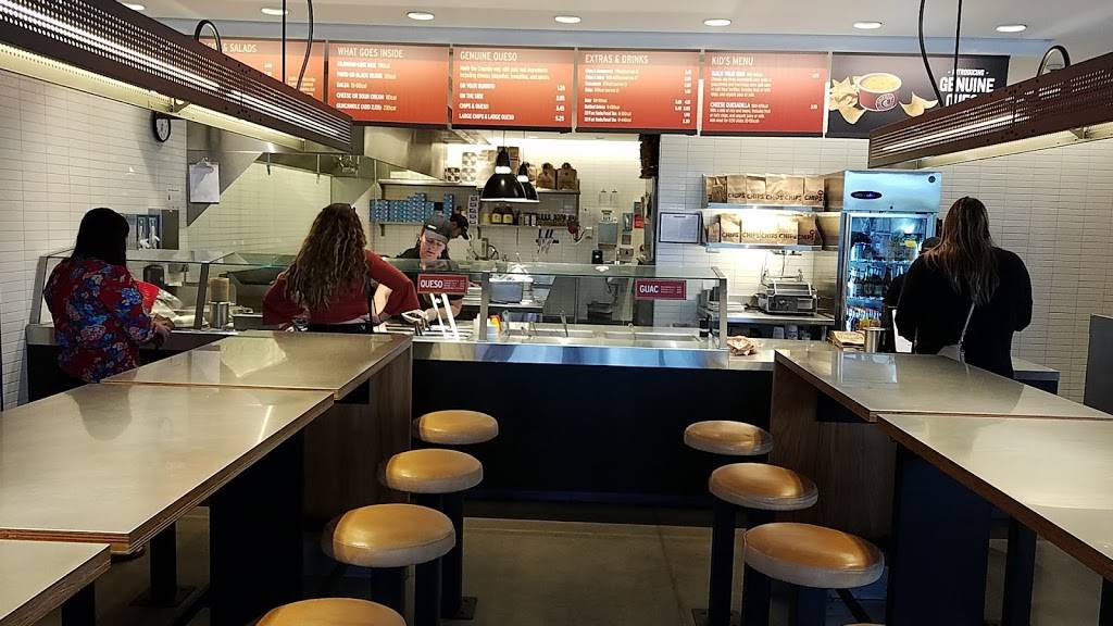 Chipotle Mexican Grill | restaurant | 2608 Central Ave SE, Albuquerque, NM 87106, USA | 5052323550 OR +1 505-232-3550