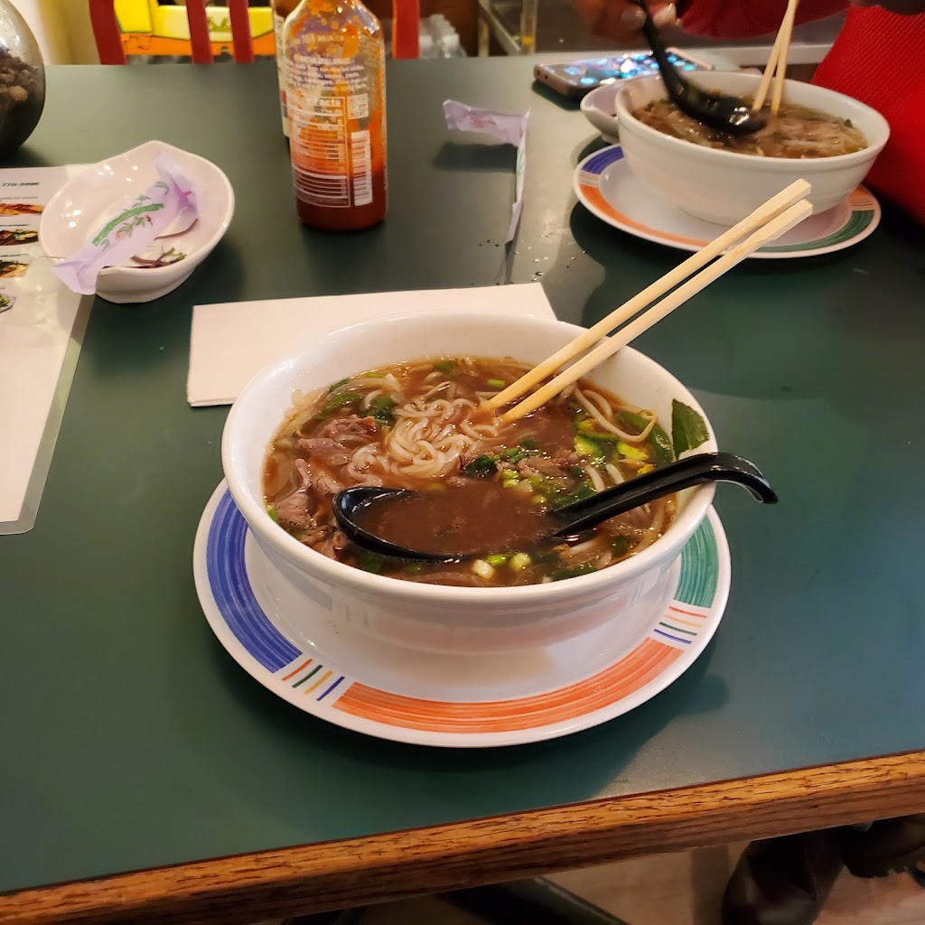 4 Eggs & Pizza | restaurant | 1221 State Street Suite 10, E Victoria St Lot 5, Santa Barbara, CA 93101, USA | 8057705996 OR +1 805-770-5996