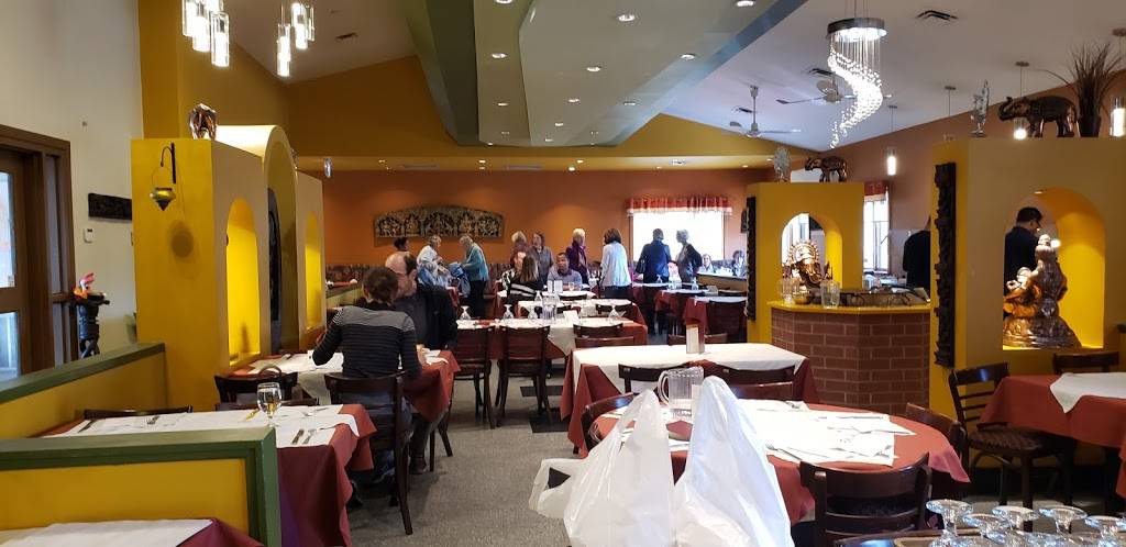 Host India | restaurant | 622 Montreal Rd, Ottawa, ON K1K 0T6, Canada | 6137464678 OR +1 613-746-4678