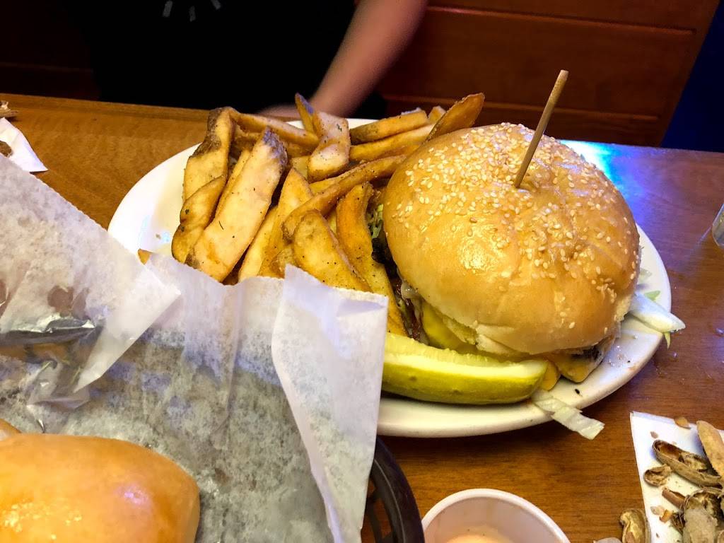 Texas Roadhouse | restaurant | 6616 W Loop 1604 N, San Antonio, TX 78254, USA | 2106887427 OR +1 210-688-7427