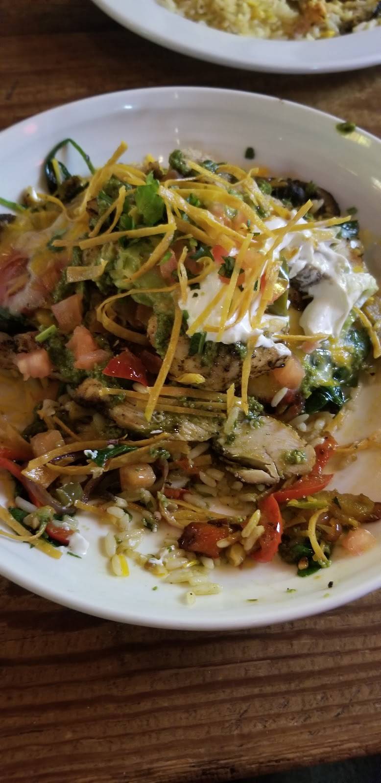 Ate Track Bar & Grill | restaurant | 25 N Wall St, Cartersville, GA 30120, USA | 4703154369 OR +1 470-315-4369