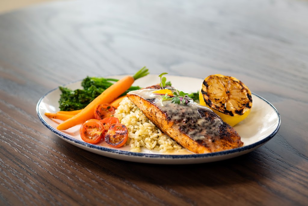 SOL | restaurant | inside of Four Points by Sheraton Tucson Airport, 7060 S Tucson Blvd, Tucson, AZ 85756, USA | 5207460271 OR +1 520-746-0271