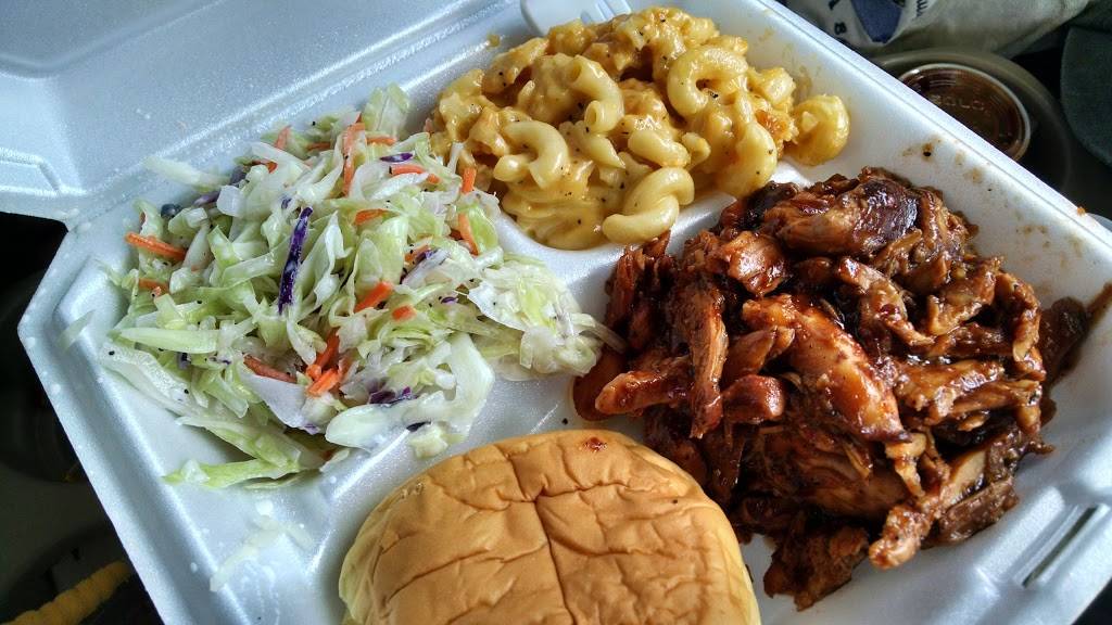 McCoys Smoked BBQ | restaurant | 5151 Plank Rd, Fredericksburg, VA 22407, USA | 5407607078 OR +1 540-760-7078