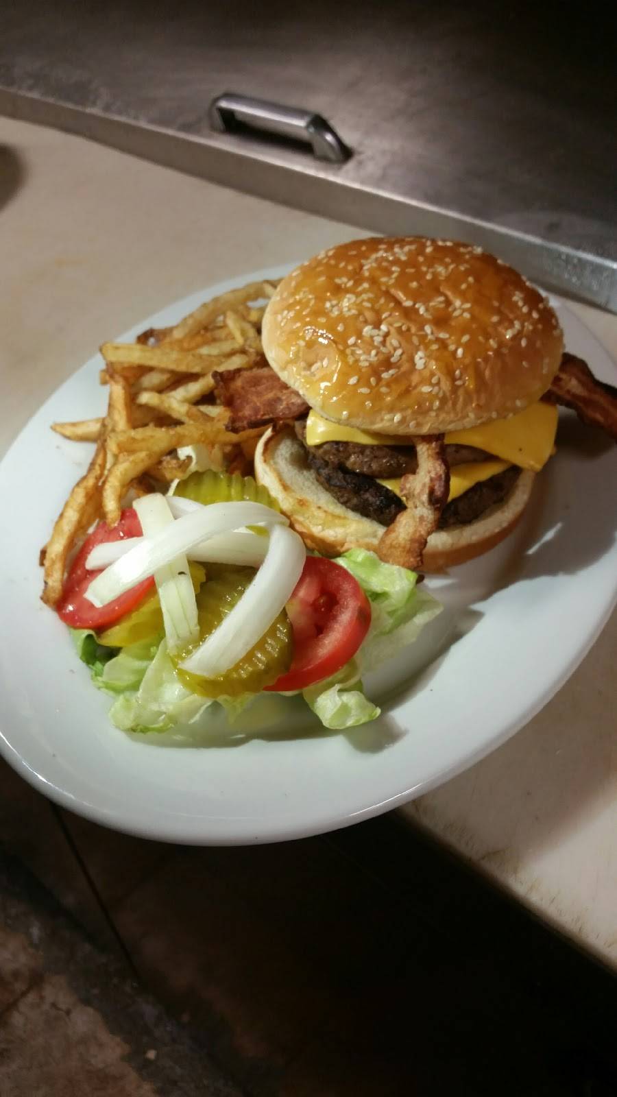 Big Buffalo Grill | restaurant | 8027 NW 23rd St, Oklahoma City, OK 73127, USA | 4057897111 OR +1 405-789-7111