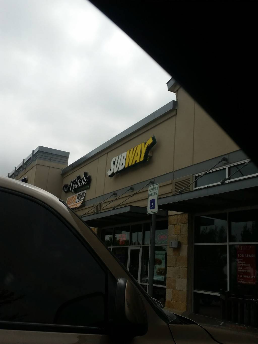 Subway | restaurant | 6801 Warren Parkway Suite 103 Hall Park Pavilion, Frisco, TX 75034, USA | 4693626412 OR +1 469-362-6412