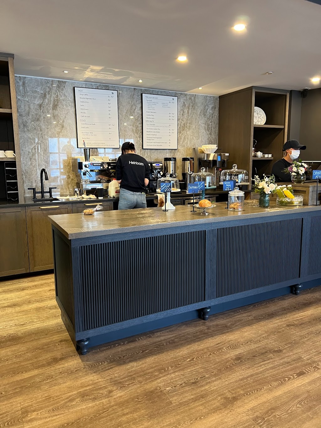 Heirloom | cafe | 31 Center St, Weston, MA 02493, USA | 7813731151 OR +1 781-373-1151