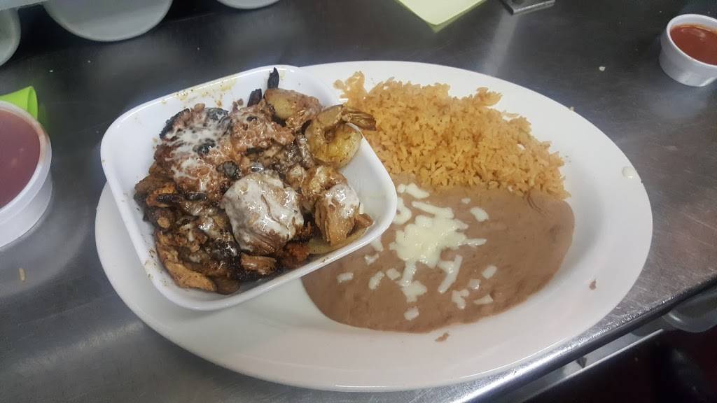 La Fiesta Bar & Grill tex-mex | restaurant | 1410 N Jackson St, Tullahoma, TN 37388, USA | 9312224289 OR +1 931-222-4289
