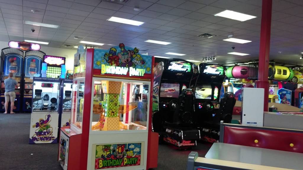 Chuck E. Cheese | restaurant | 2771 NW Myhre Rd, Silverdale, WA 98383, USA | 3606922110 OR +1 360-692-2110