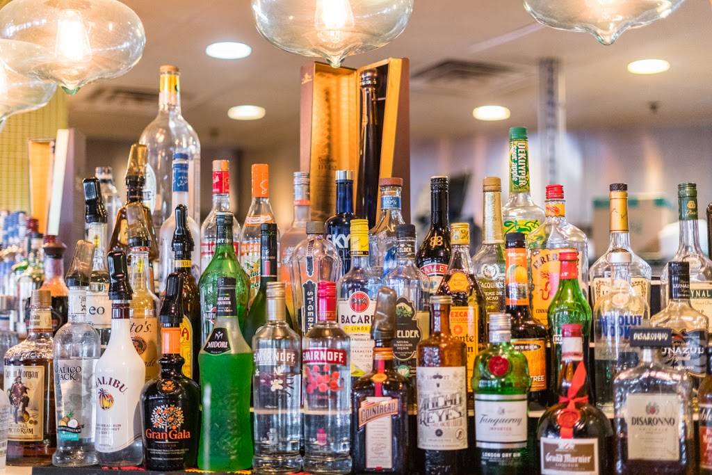 Alebrije Mexican Restaurant | restaurant | 2224 State Hill Rd, Reading, PA 19610, USA | 6103735680 OR +1 610-373-5680