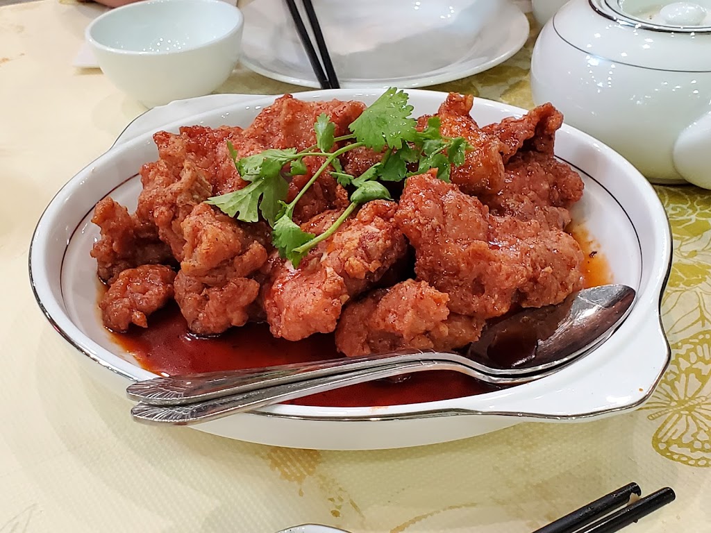 Crown One | restaurant | 34-20 Linden Pl, Queens, NY 11354, USA | 7187990568 OR +1 718-799-0568