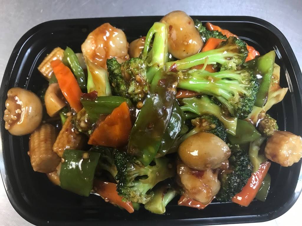 China River | restaurant | 10721 N May Ave, The Village, OK 73120, USA | 4057516888 OR +1 405-751-6888