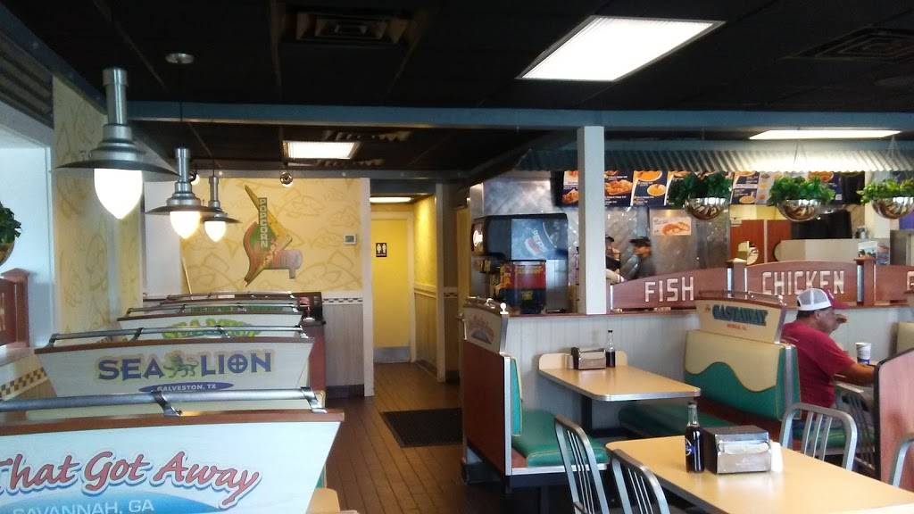 Long John Silvers | restaurant | 2519 N First Ave, Evansville, IN 47710, USA | 8124256545 OR +1 812-425-6545