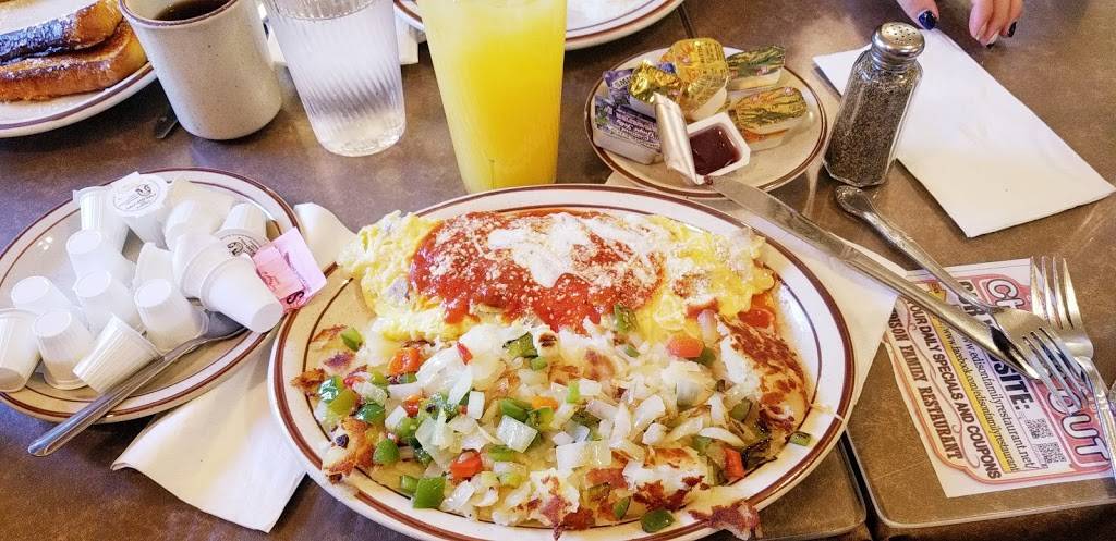 Edison Family Restaurant | restaurant | 1900 Oak Tree Road, Edison, NJ 08820, USA | 7329062272 OR +1 732-906-2272