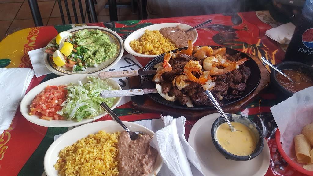 El Jalapeno Mexican Cafe | restaurant | 10775 Eastex Fwy, Houston, TX 77093, USA | 7136915247 OR +1 713-691-5247