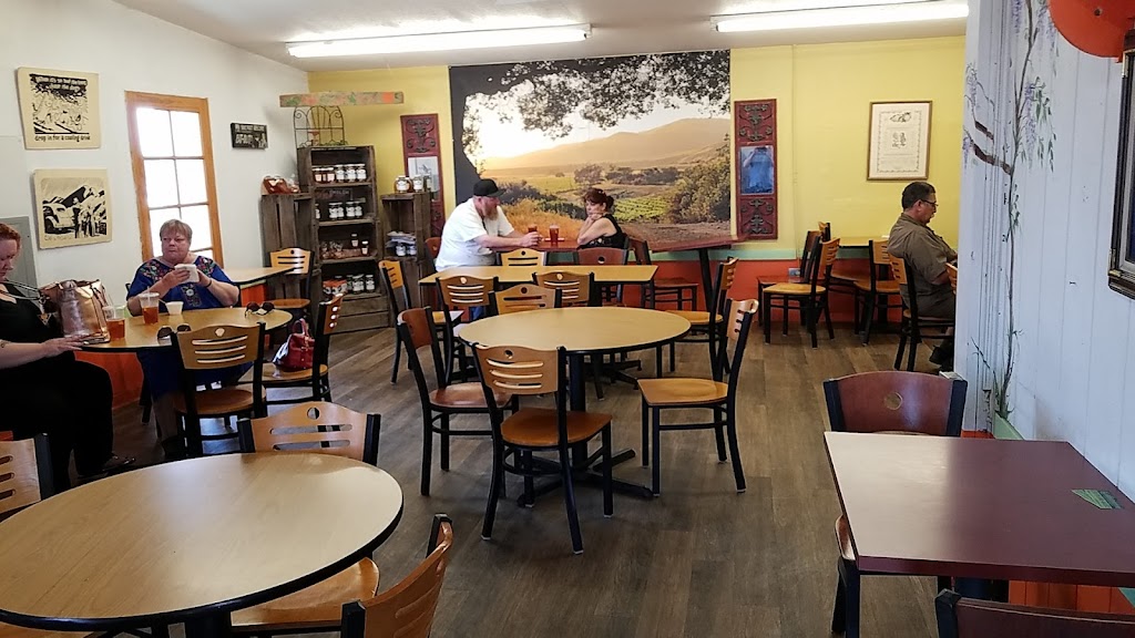 The Orange Works Café | cafe | 22314 Ave 196, Strathmore, CA 93267, USA | 5595682658 OR +1 559-568-2658