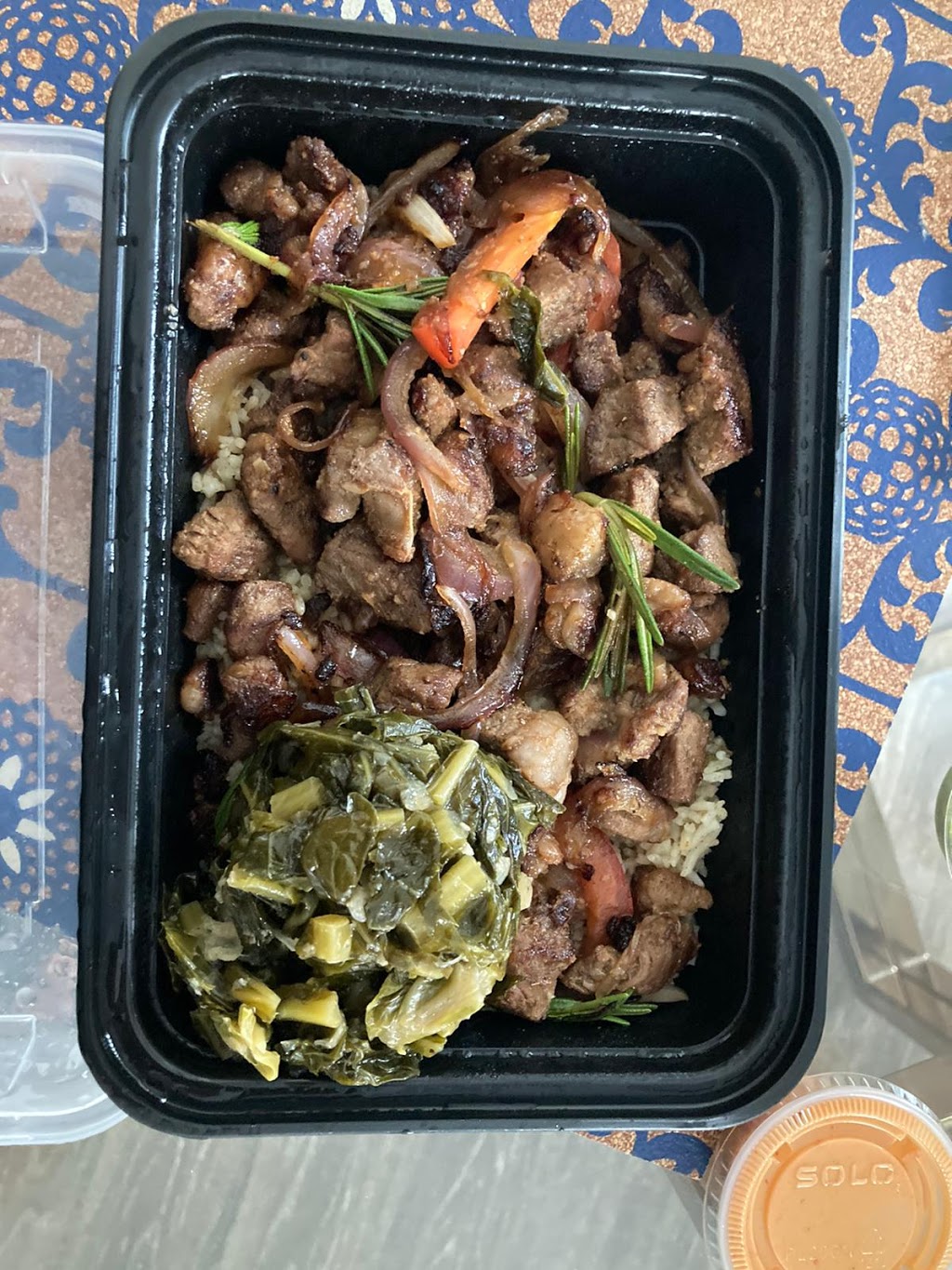 Mimis Cuisine | restaurant | 34 S Eutaw St, Baltimore, MD 21201, USA | 4102445540 OR +1 410-244-5540