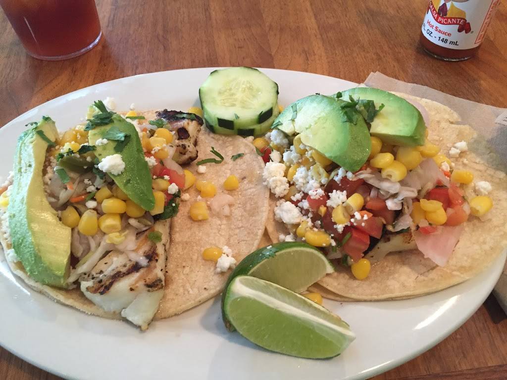 Breakers Café | restaurant | 3465 CA-1, Stinson Beach, CA 94970, USA | 4158682002 OR +1 415-868-2002