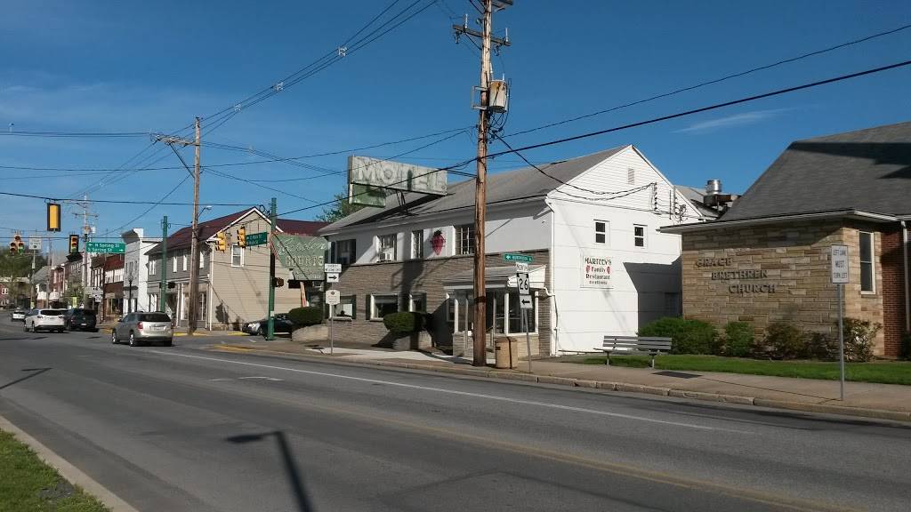 Marteens Family Restaurant | restaurant | 2 W Main St, Everett, PA 15537, USA | 8146529653 OR +1 814-652-9653