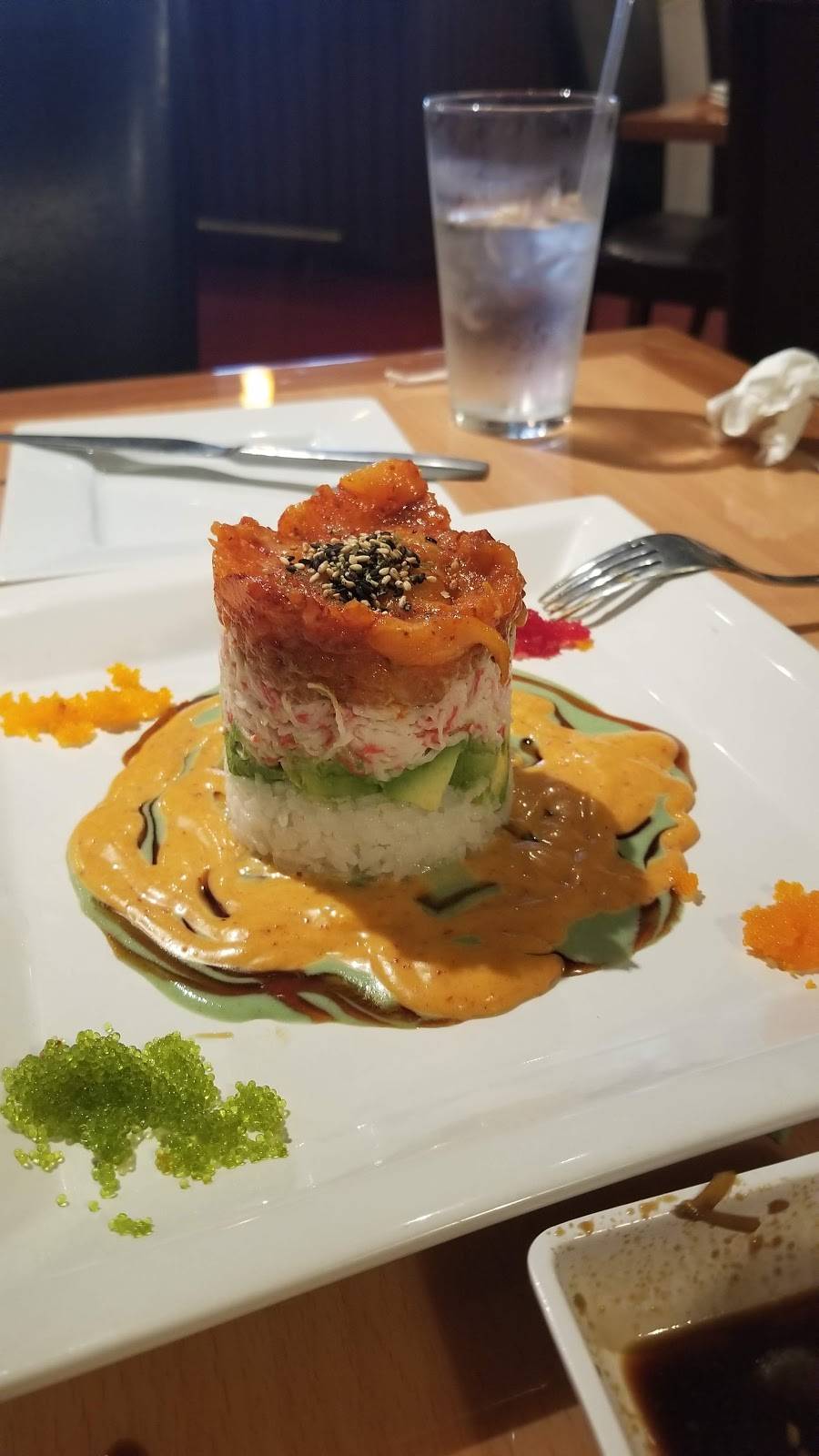 EAsT Thai and Sushi | restaurant | 5635 Alpha Rd, Dallas, TX 75240, USA | 4696770558 OR +1 469-677-0558