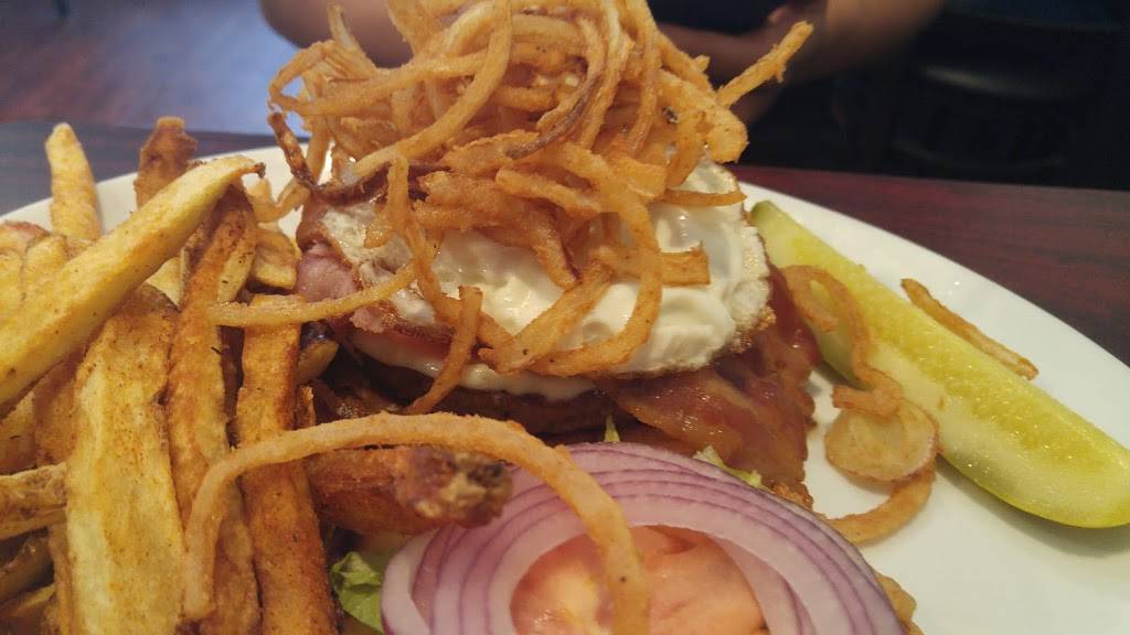 Madisons Pub and Grill | restaurant | 7611 S Madison St, Willowbrook, IL 60527, USA | 6304555520 OR +1 630-455-5520