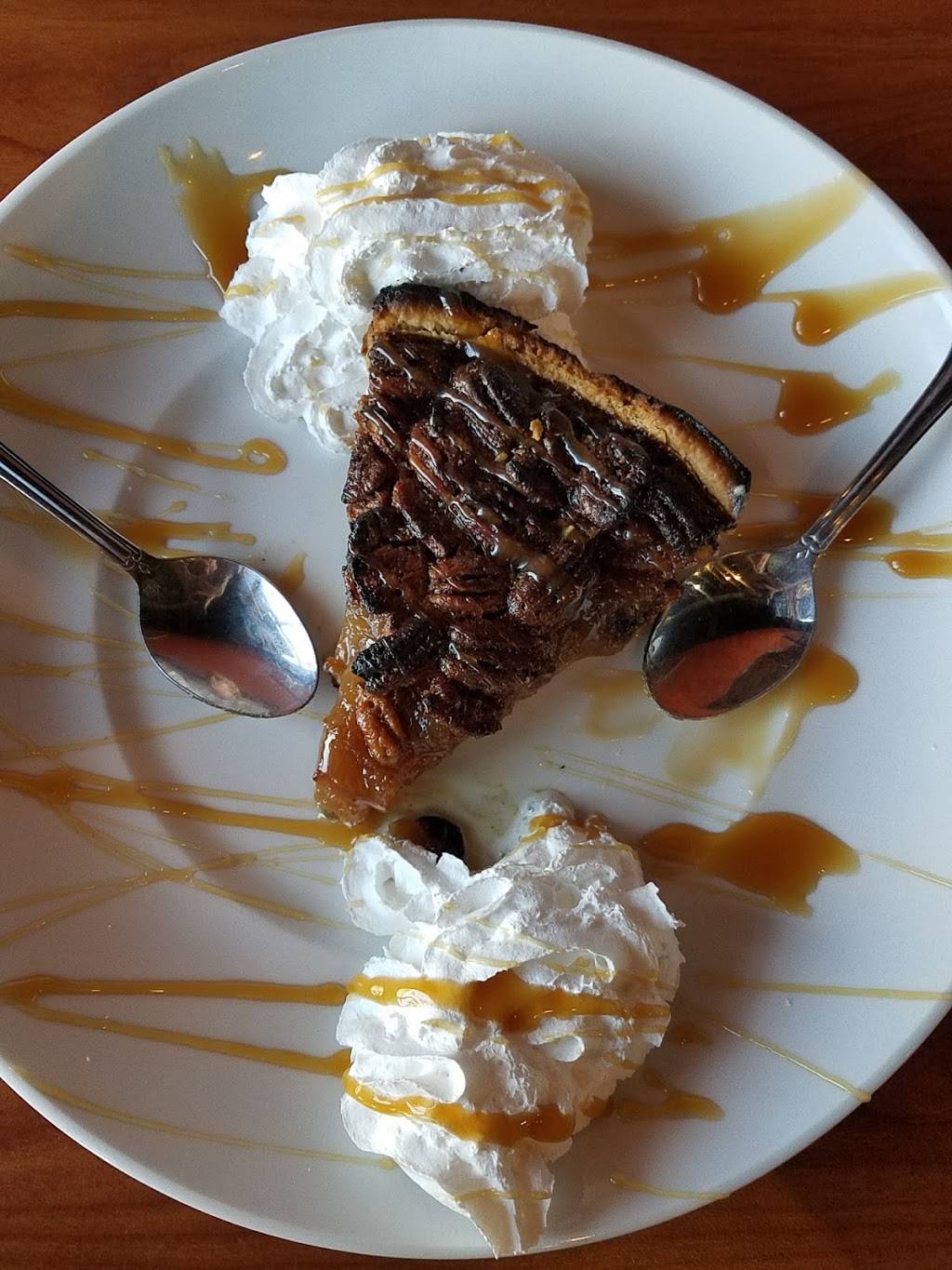 Fireside Cafe | restaurant | 6752 Cincinnati Dayton Rd, Liberty Township, OH 45044, USA | 5136449403 OR +1 513-644-9403