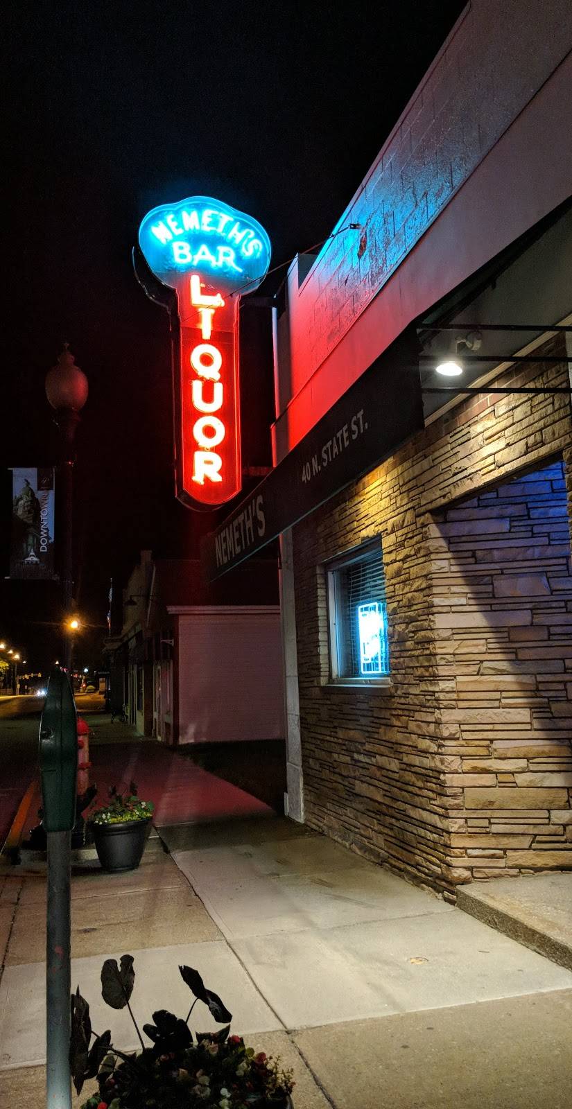 Nemeths Lounge | night club | 40 N State St, Painesville, OH 44077, USA | 4403521429 OR +1 440-352-1429