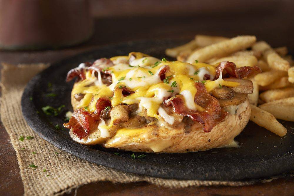 Outback Steakhouse | restaurant | 8255 W Flagler St, Miami, FL 33144, USA | 3052629766 OR +1 305-262-9766