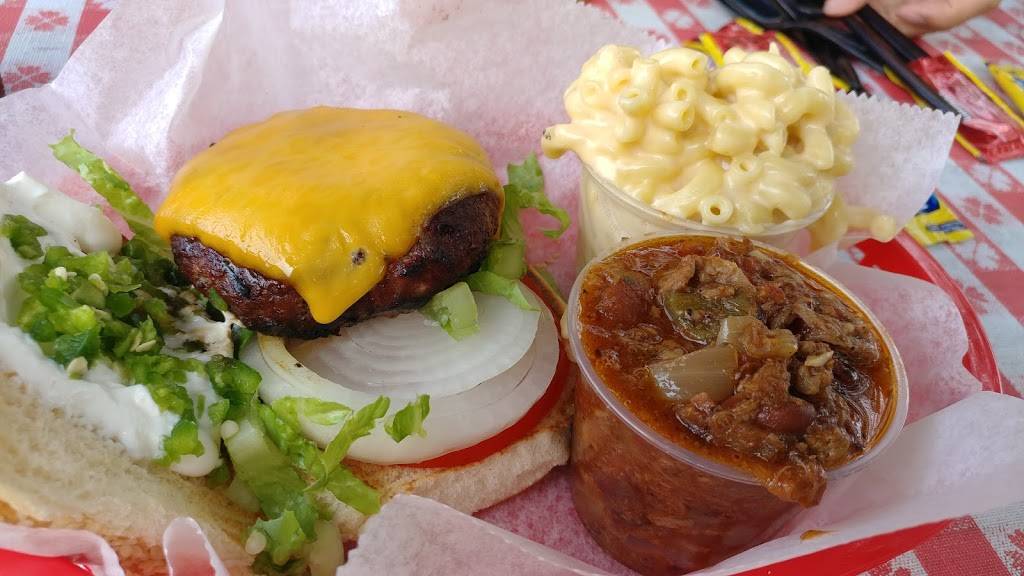 Smokin Wolf BBQ & More | meal takeaway | 199 Pantigo Rd, East Hampton, NY 11937, USA | 6316046470 OR +1 631-604-6470