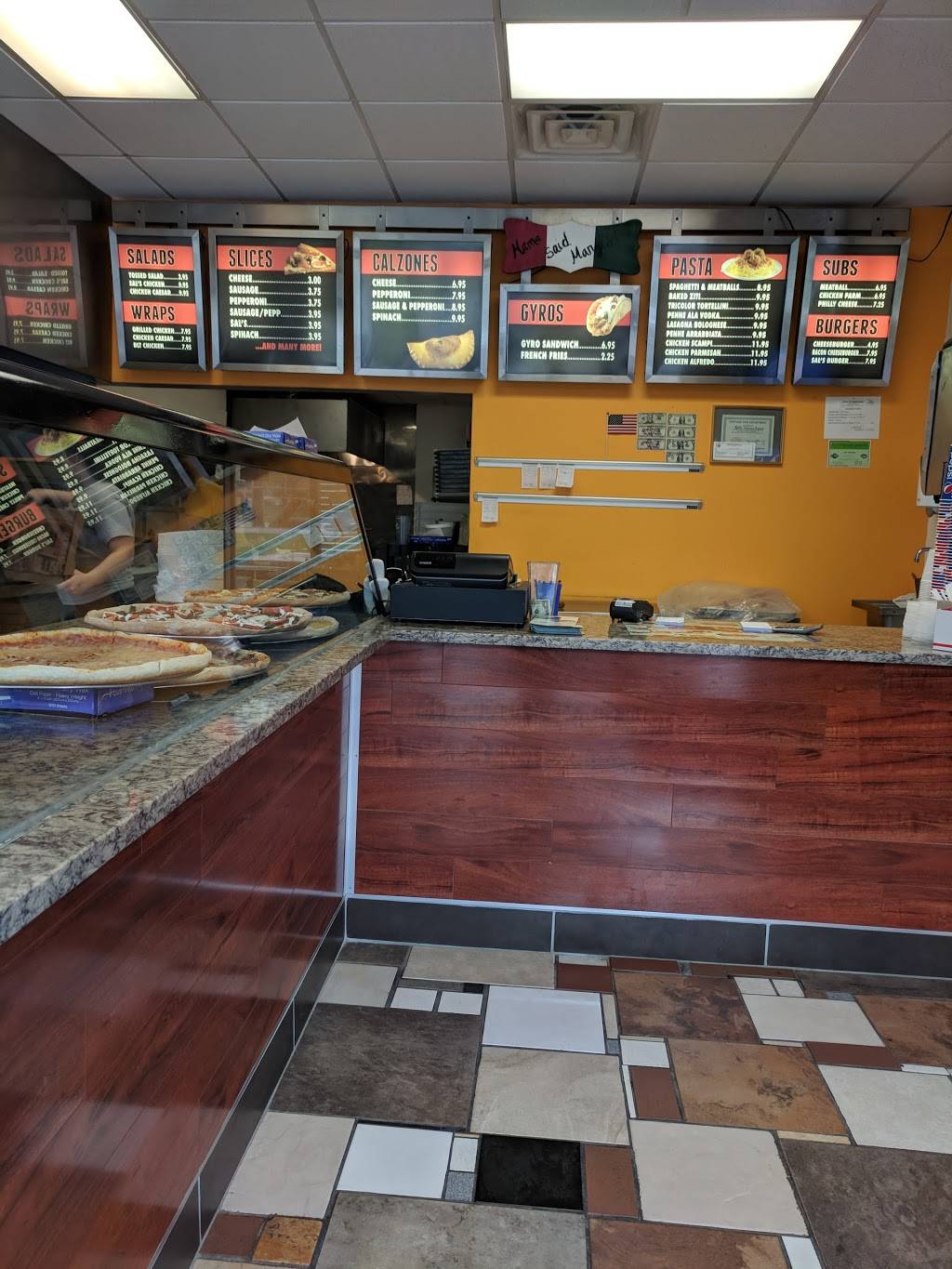 Sals Pizza | restaurant | 1211, 2555, New Pinery Rd, Portage, WI 53901, USA | 6087459955 OR +1 608-745-9955