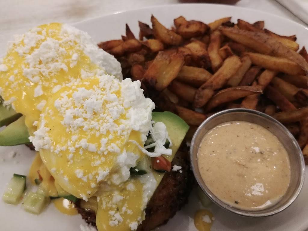 What A Bagel - St. Clair | restaurant | 827 St Clair Ave W, Toronto, ON M6C 1C2, Canada | 6474848461 OR +1 647-484-8461