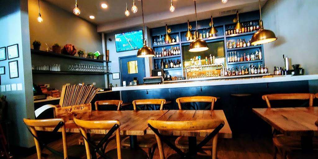 Firefly Kitchen | restaurant | 111 Green Bay Rd, Wilmette, IL 60091, USA | 2244082494 OR +1 224-408-2494