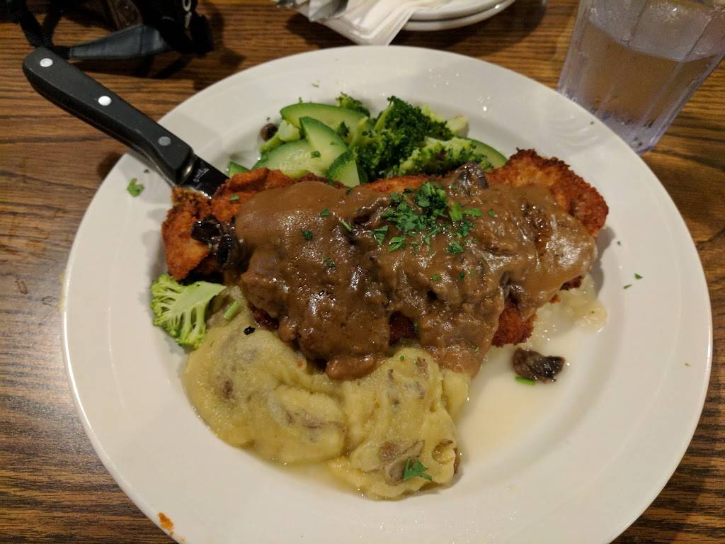 The Lion Brewery Restaurant | restaurant | 59 King St N, Waterloo, ON N2J 2X2, Canada | 5198863350 OR +1 519-886-3350