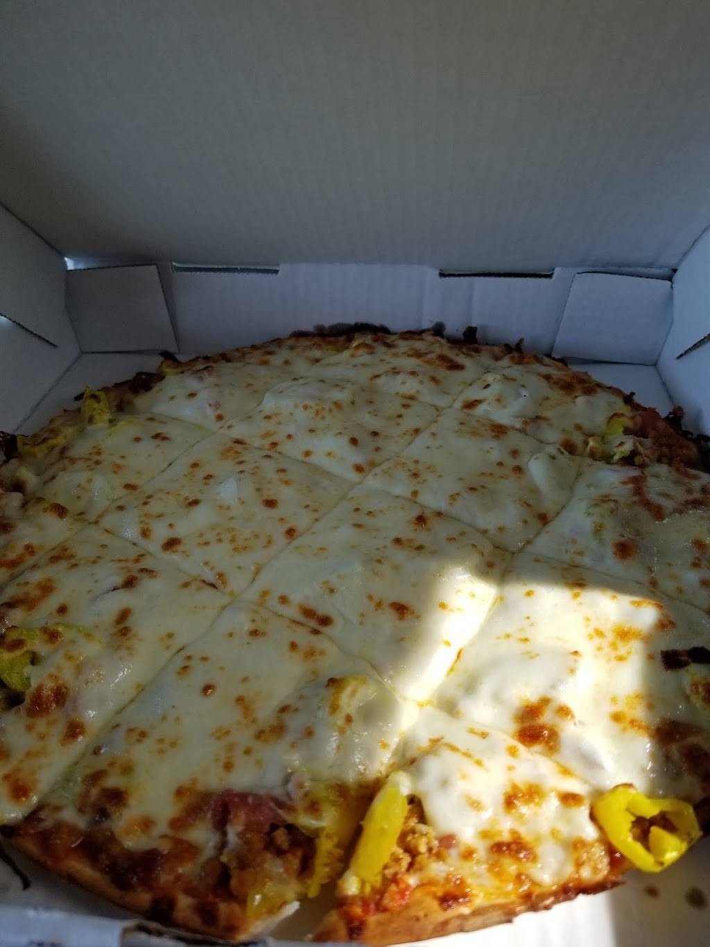 Stuffed-Aria Pizza | restaurant | 102 5th St, Lincoln, IL 62656, USA | 2177323100 OR +1 217-732-3100