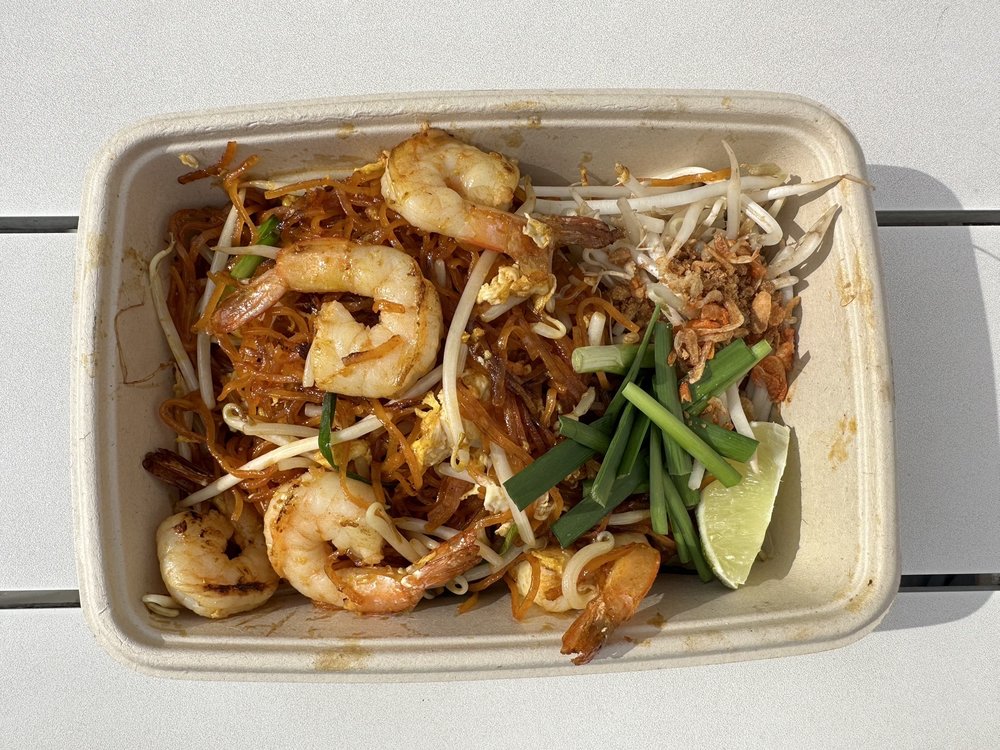 Tuk Tuk Thai Street Food | restaurant | 2222 Michelson Dr Suite 208, Irvine, CA 92612, USA | 9497741765 OR +1 949-774-1765