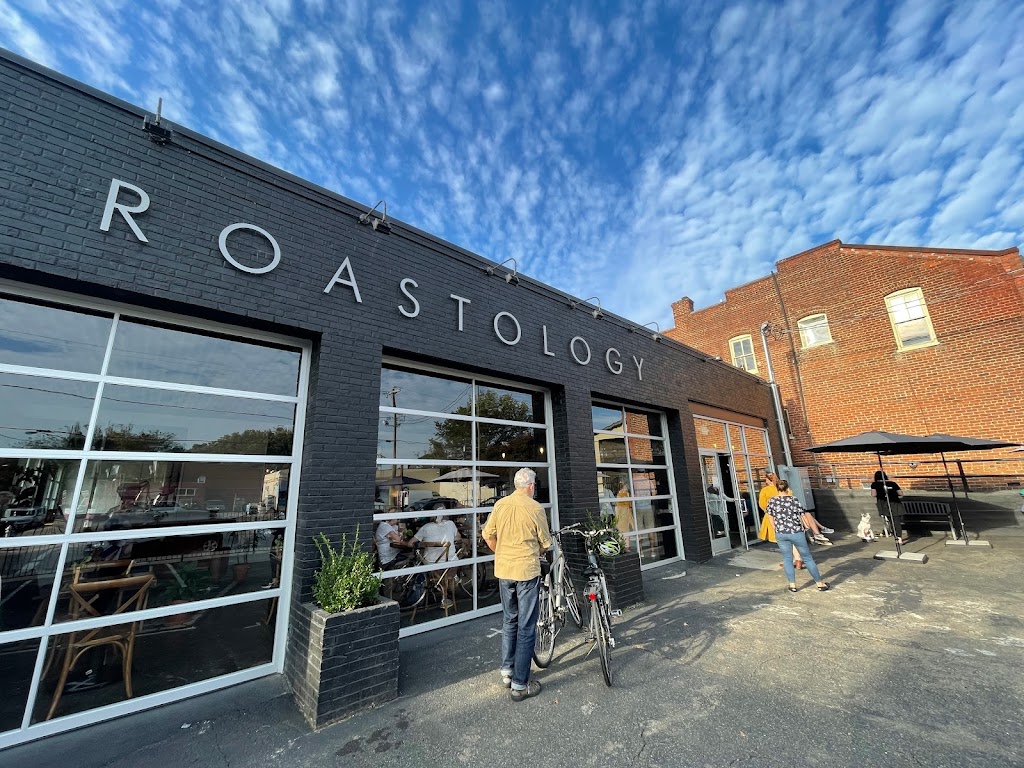 Roastology | cafe | 2701 W Cary St, Richmond, VA 23220, USA | 8049186486 OR +1 804-918-6486