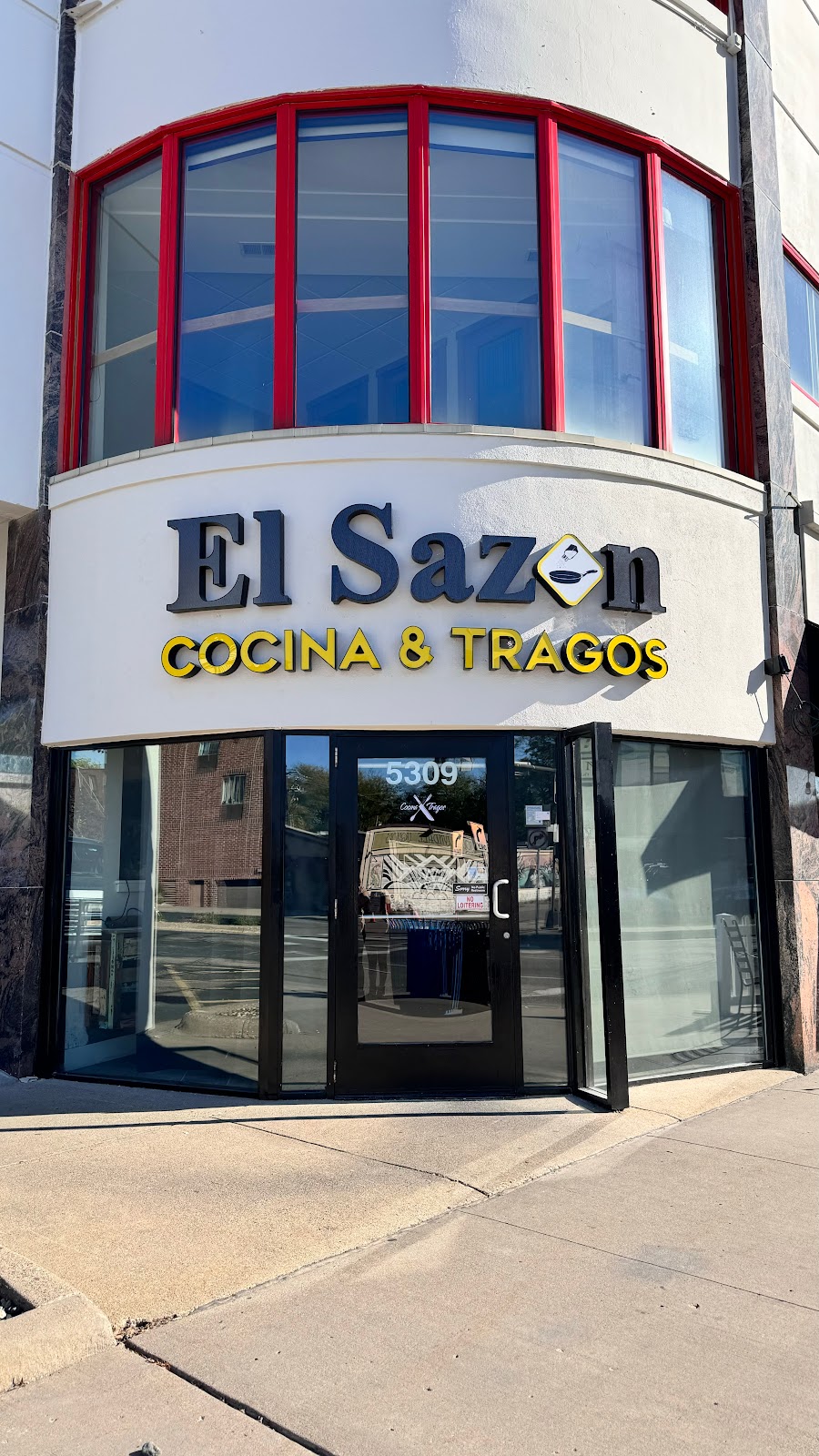 El Sazon Cocina & Tragos | restaurant | 5309 Lyndale Ave S, Minneapolis, MN 55419, USA | 6123155383 OR +1 612-315-5383
