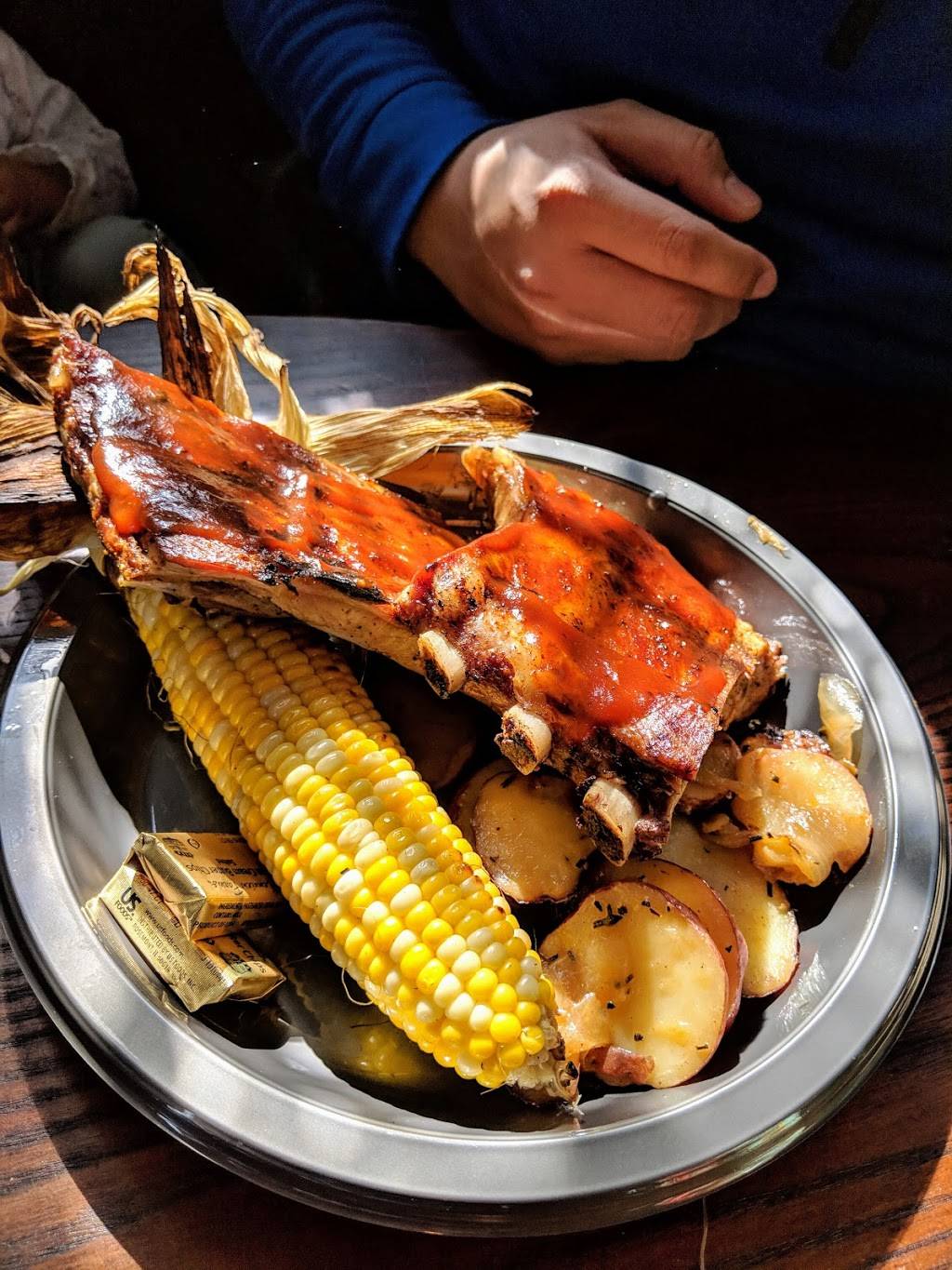 Three Broomsticks | restaurant | 6000 Universal Blvd, Orlando, FL 32819, USA | 4073638000 OR +1 407-363-8000