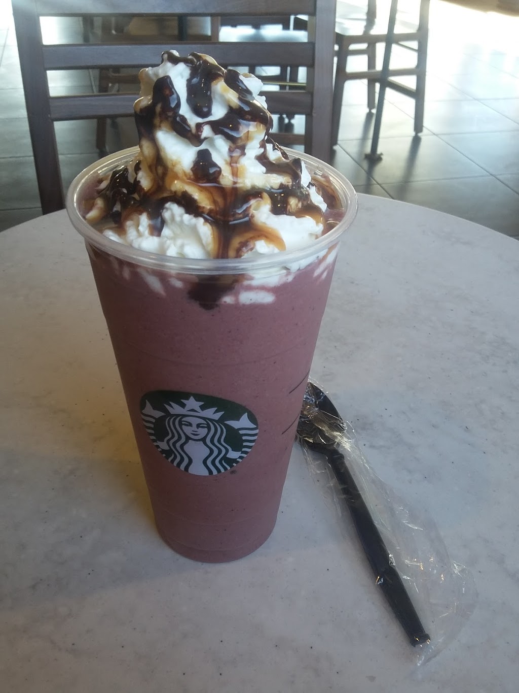 Starbucks | cafe | 61470 S Hwy 97, Bend, OR 97702, USA | 5413301998 OR +1 541-330-1998