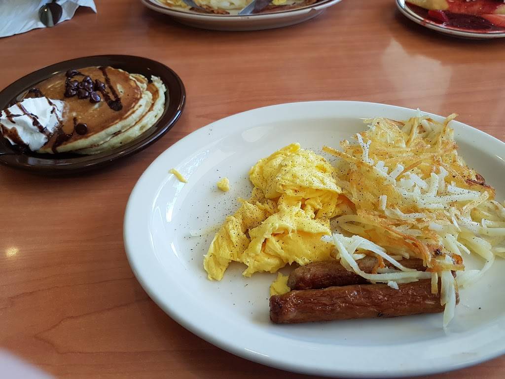 Village Inn | bakery | 11302 N 30th St, Tampa, FL 33612, USA | 8139777925 OR +1 813-977-7925