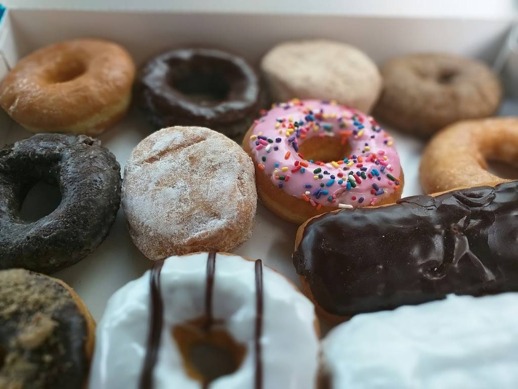 Dunkin Donuts | cafe | 7334 Indianapolis Blvd, Hammond, IN 46324, USA | 2198445332 OR +1 219-844-5332
