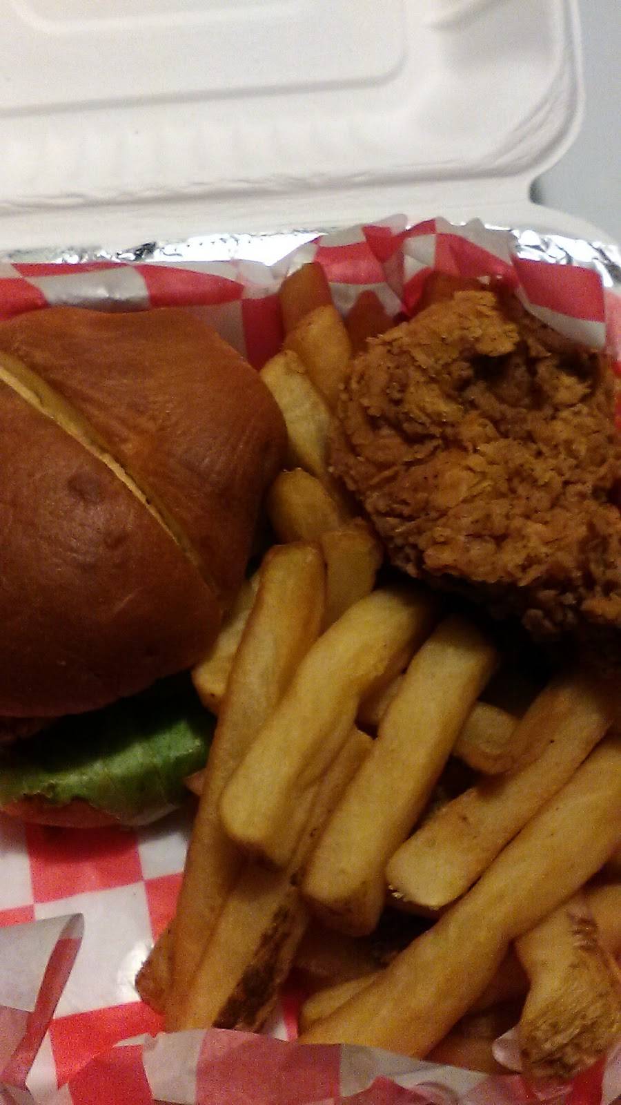 Friendly Billiards | restaurant | 1037 Camden Ave, Rock Hill, SC 29732, USA | 8033290500 OR +1 803-329-0500