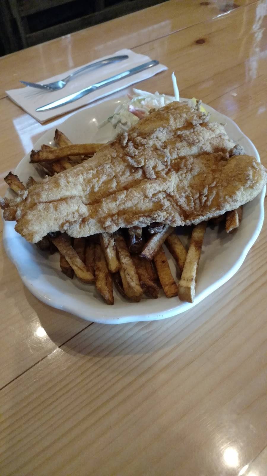 Iron Tails Saloon | restaurant | 559 ME-109, Acton, ME 04001, USA | 2078501142 OR +1 207-850-1142