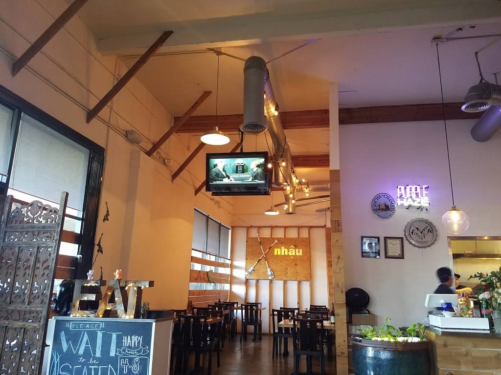 Mignon Pho + Seafood | restaurant | 3860 Convoy St, San Diego, CA 92111, USA | 8582780669 OR +1 858-278-0669