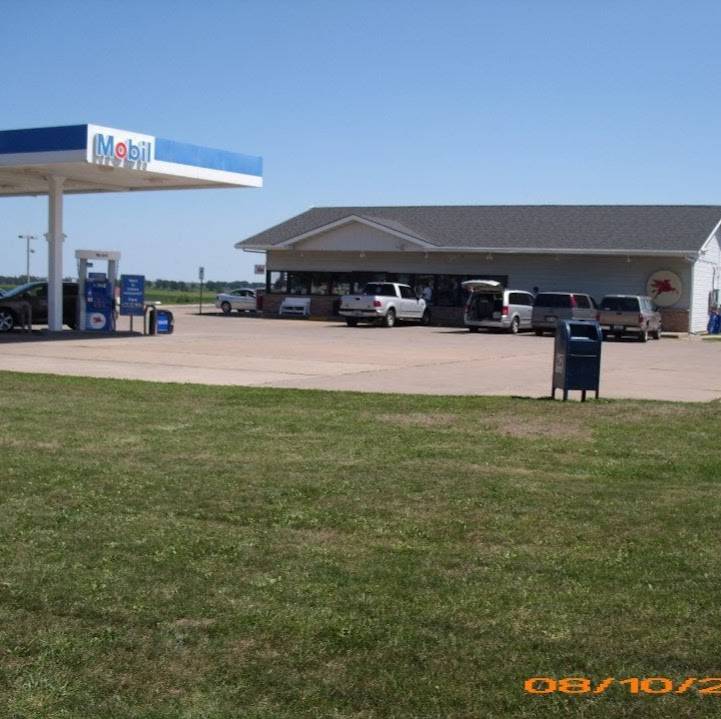 The Friendly Place, LLC | meal takeaway | 216 State Rd 80, Livingston, WI 53554, USA | 6089438722 OR +1 608-943-8722