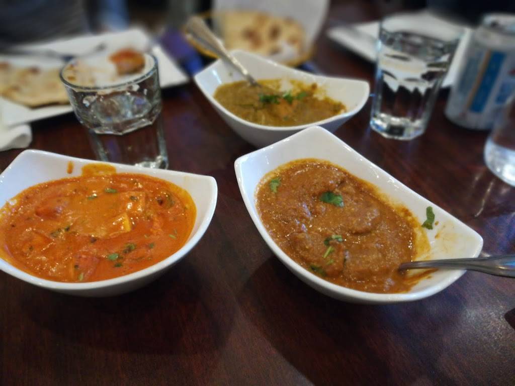 Rangoli Indian Cuisine | restaurant | 2413-15 N Clark St, Chicago, IL 60614, USA | 7736878085 OR +1 773-687-8085