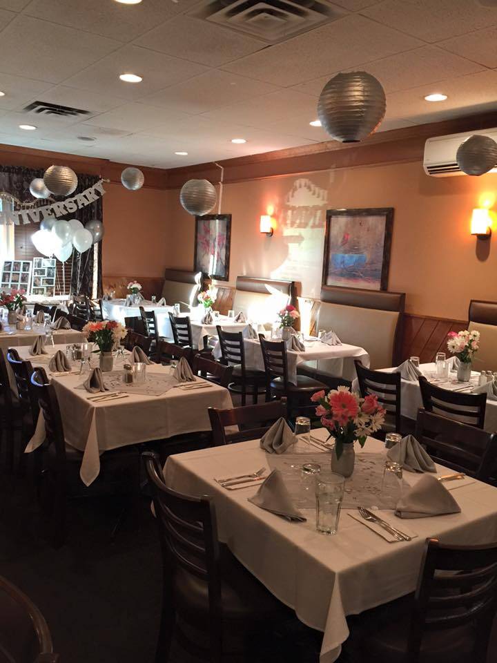 Roses Family Restaurant | restaurant | 35 Old State Rd 67, Oxford, CT 06478, USA | 2038810250 OR +1 203-881-0250