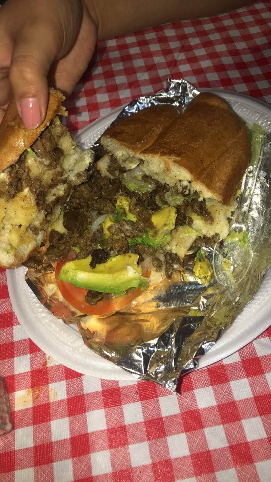 Taqueria sofy | restaurant | 2117 Lake Haven Ln, Denton, TX 76208, USA | 2144072396 OR +1 214-407-2396