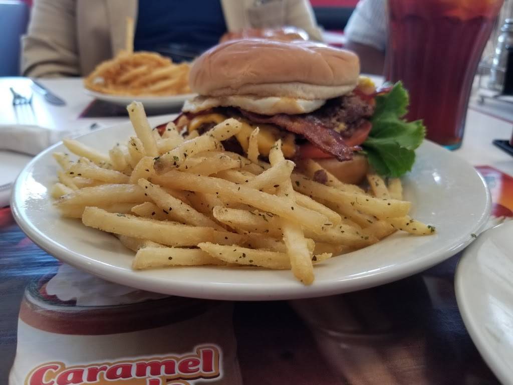 Steak n Shake | restaurant | 578 E, I-30, Rockwall, TX 75087, USA | 9727225818 OR +1 972-722-5818